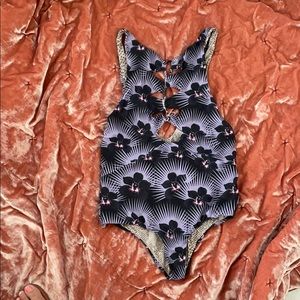 Acacia Makua Suit Size L